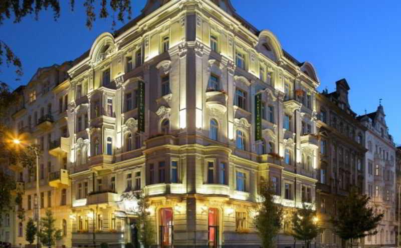 Mamaison Hotel Riverside Прага Экстерьер фото